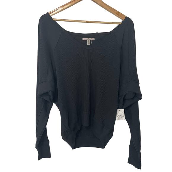 Free People Santa Clara Thermal XS Black Waffle Knit Oversized Batwing V Neck - Picture 2 of 7